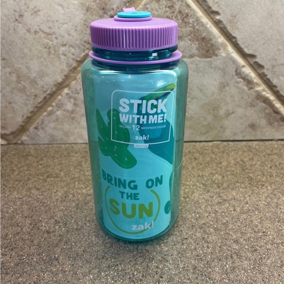 🆕 Zak Bundle Set of (2) “Stick with Me”Summer Express Yourself Water Bottles - Picture 2 of 7
